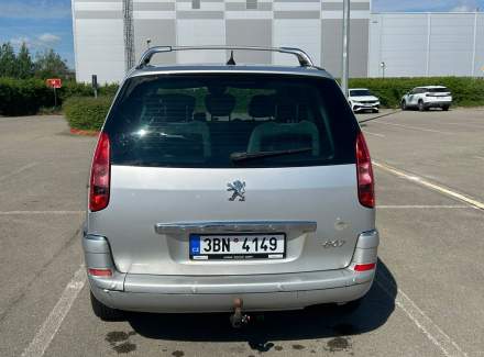 Peugeot - 807