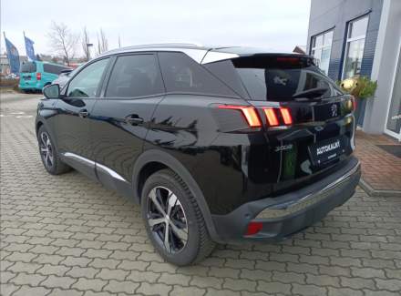 Peugeot - 3008