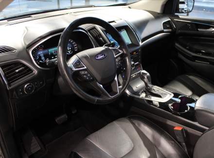 Ford - Edge