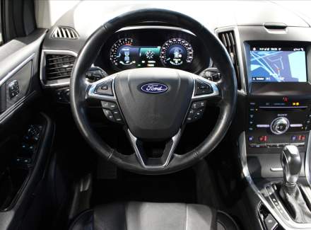 Ford - Edge