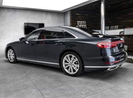 Audi - A8
