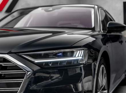 Audi - A8