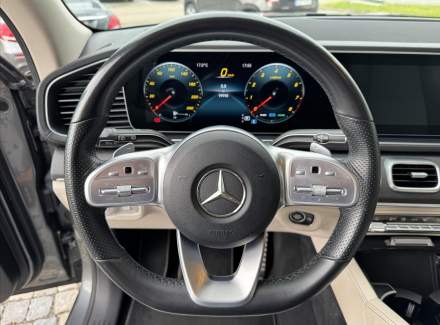 Mercedes-Benz - GLS