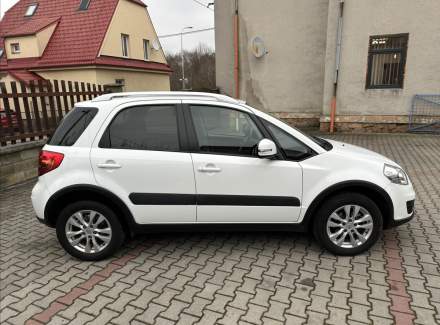 Suzuki - SX4