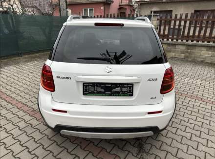 Suzuki - SX4