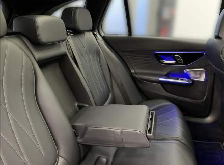 Mercedes-Benz - C-class