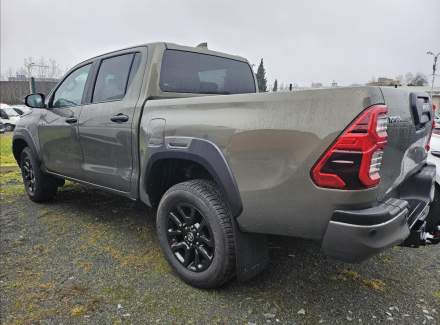 Toyota - Hilux