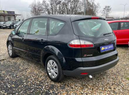 Ford - S-MAX