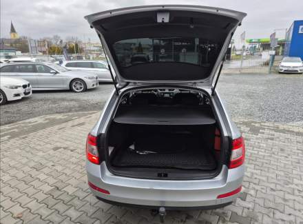 Škoda - Octavia