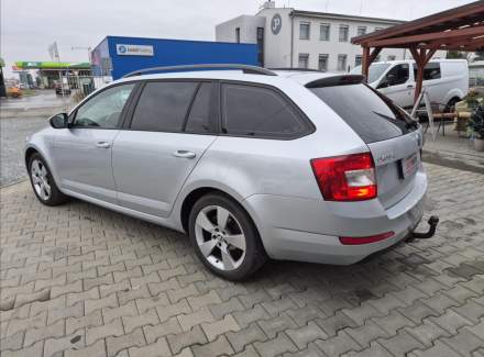 Škoda - Octavia