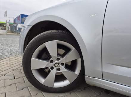 Škoda - Octavia