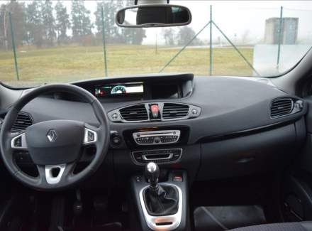 Renault - Scenic
