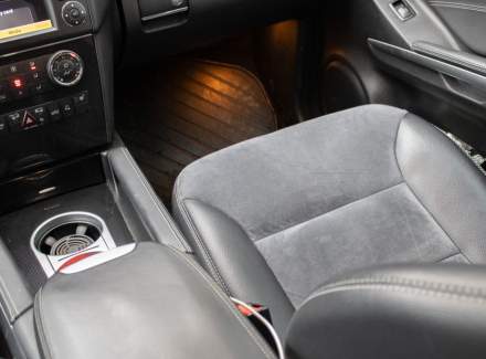 Mercedes-Benz - M-class