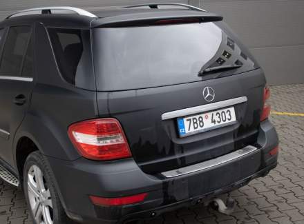 Mercedes-Benz - M-class