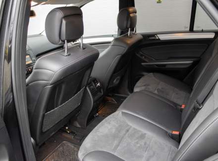 Mercedes-Benz - M-class