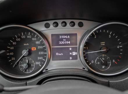 Mercedes-Benz - M-class