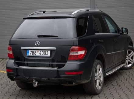 Mercedes-Benz - M-class