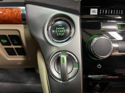 Toyota - Land Cruiser