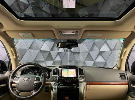 Toyota - Land Cruiser