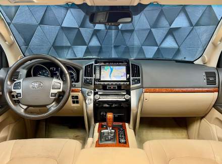 Toyota - Land Cruiser