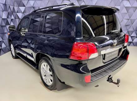 Toyota - Land Cruiser