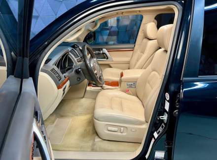 Toyota - Land Cruiser