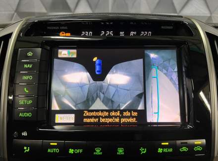 Toyota - Land Cruiser