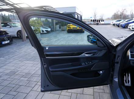 BMW - 7er