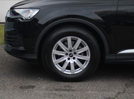 Audi - Q7