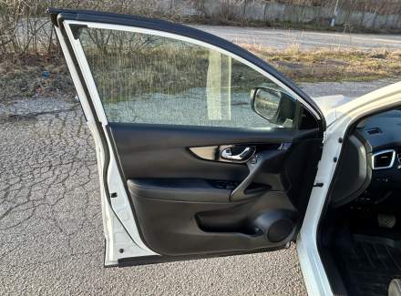 Nissan - Qashqai 1.6 dCi (130 Hp) CVT