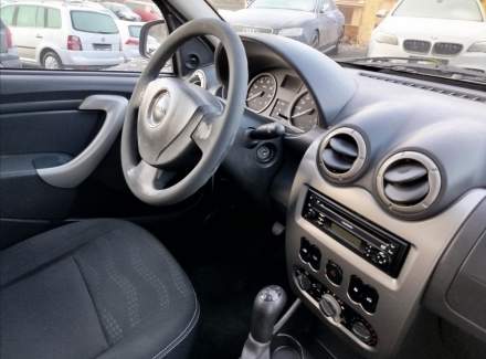 Dacia - Sandero