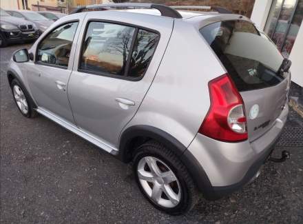 Dacia - Sandero