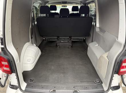 Volkswagen - Transporter 2.0 TDI (204 Hp) DSG L1H1