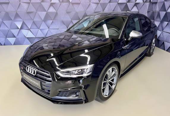 Audi - S5