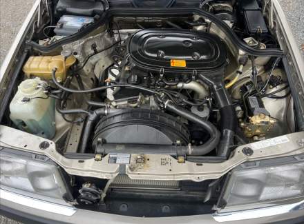 Mercedes-Benz - E-class