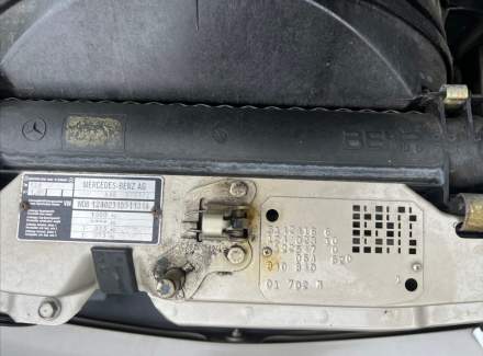 Mercedes-Benz - E-class