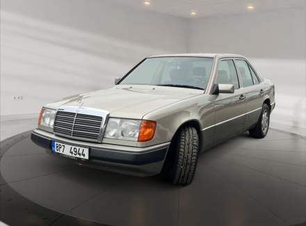 Mercedes-Benz - E-class