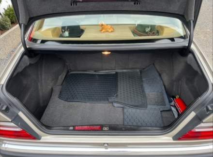 Mercedes-Benz - E-class