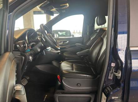 Mercedes-Benz - V-class