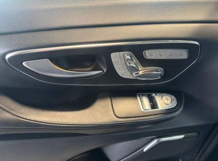 Mercedes-Benz - V-class