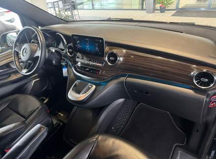 Mercedes-Benz - V-class