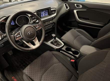 Kia - Cee'd