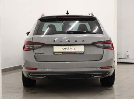 Škoda - Superb