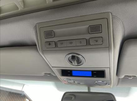 Volkswagen - Multivan