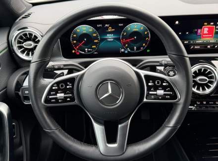 Mercedes-Benz - CLA