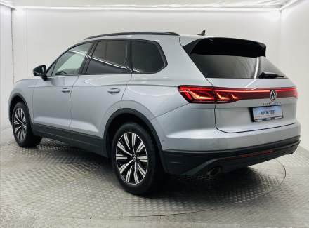 Volkswagen - Touareg