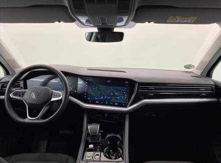 Volkswagen - Touareg