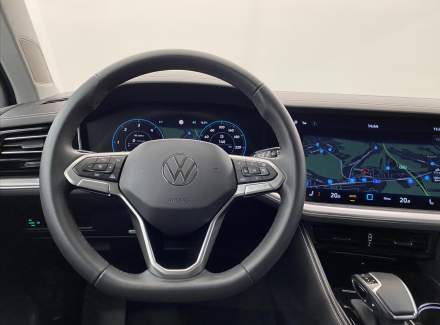 Volkswagen - Touareg