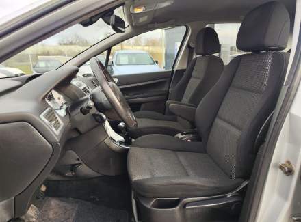 Peugeot - 307