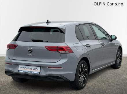 Volkswagen - Golf